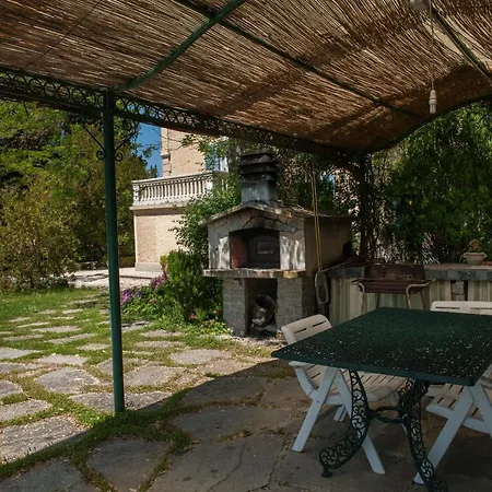 Coralia D'epoca Villa Osimo