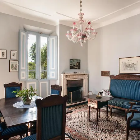 Coralia D'epoca Osimo